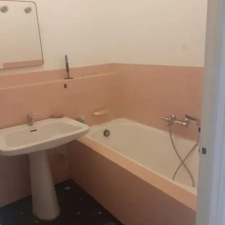 50m2